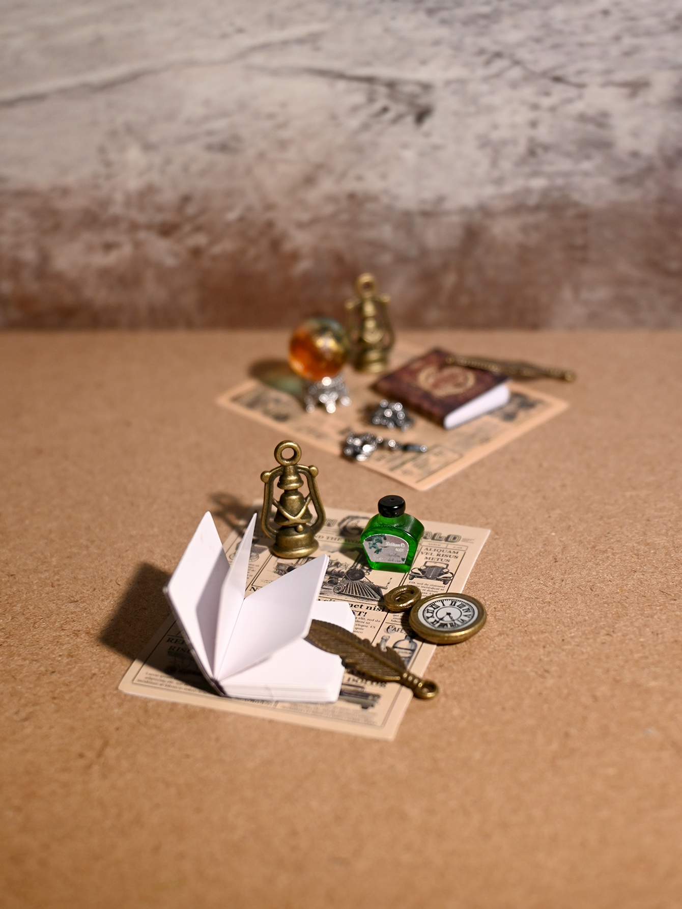 Vintage Toy Collector - Miniature Replica Magic Vintage Book Set,
