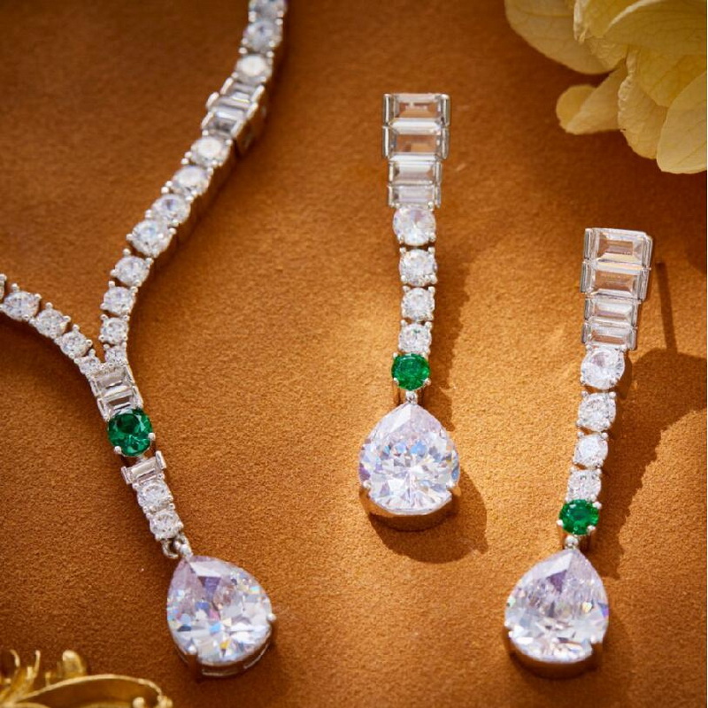 Designer Collection Style Earr – Vintage Collectible Jewelry recenzja i cena