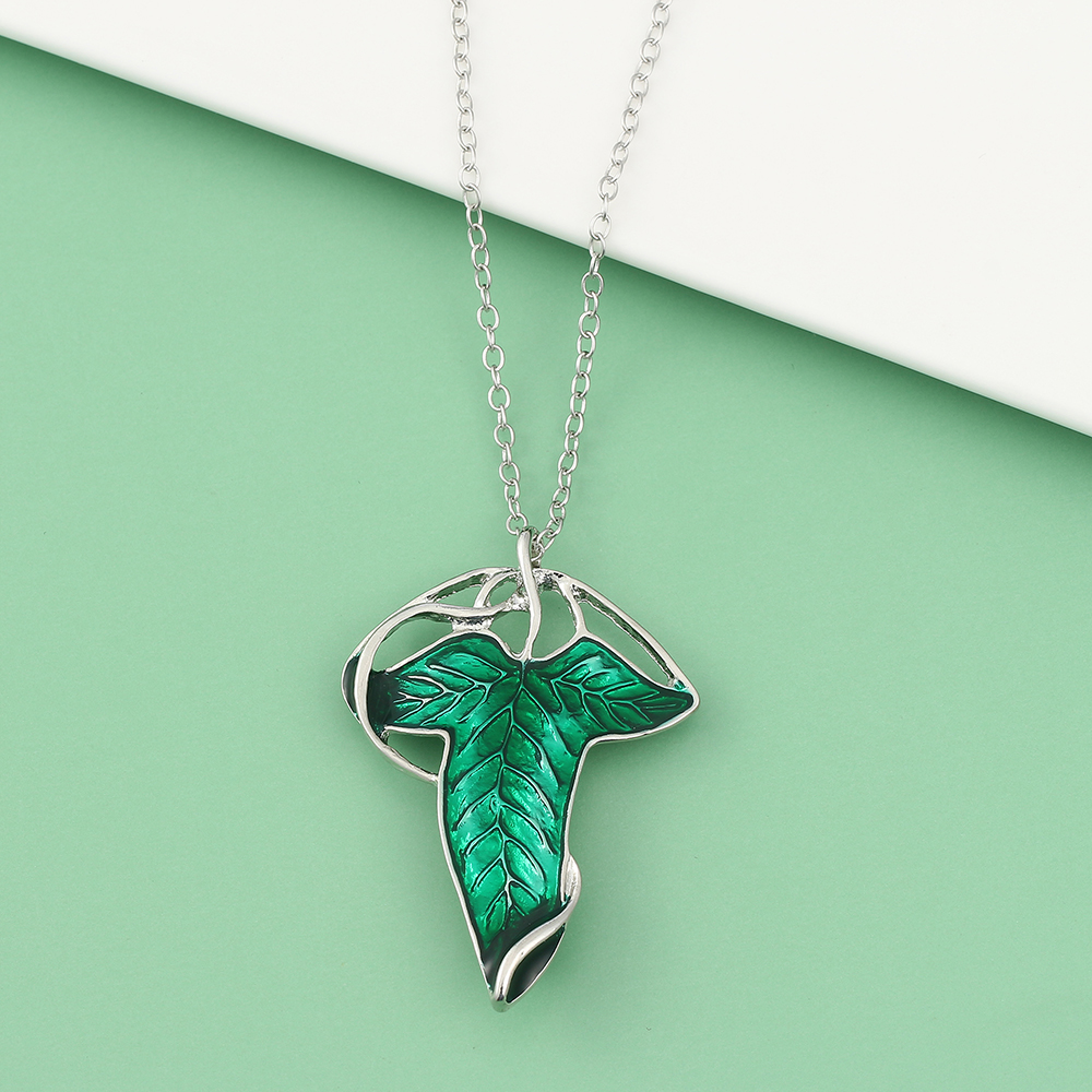 Vintage Green Leaf Pendant Nec – Vintage Items recenzja i cena