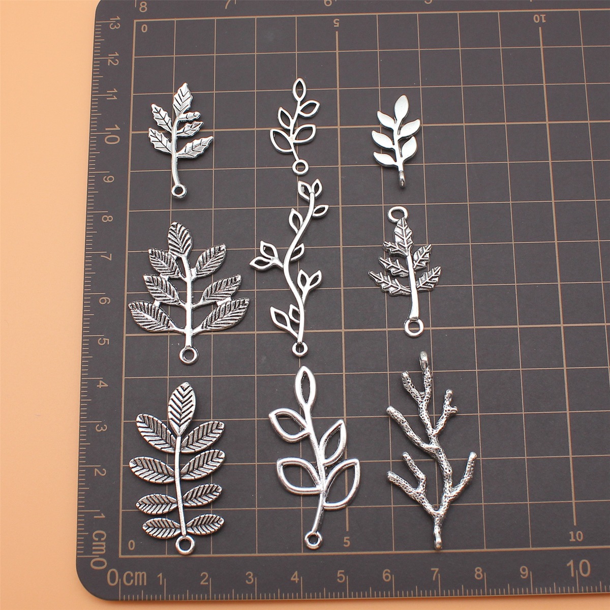 9pcs Antique Silver Color Bran – Vintage Collectible Jewelry recenzja i cena