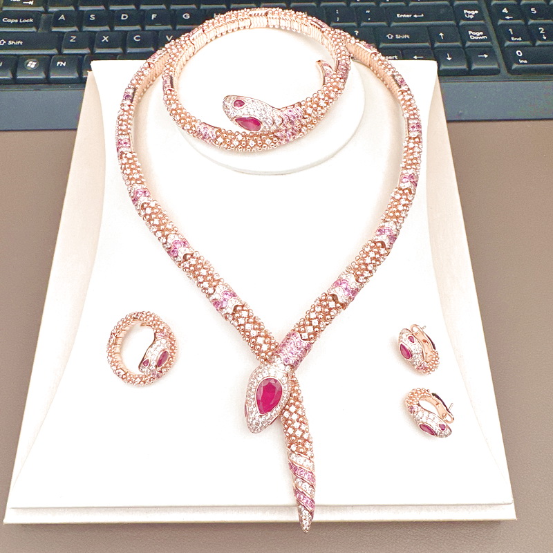 Designer Collection Necklace B – Vintage Collectible Jewelry recenzja i cena