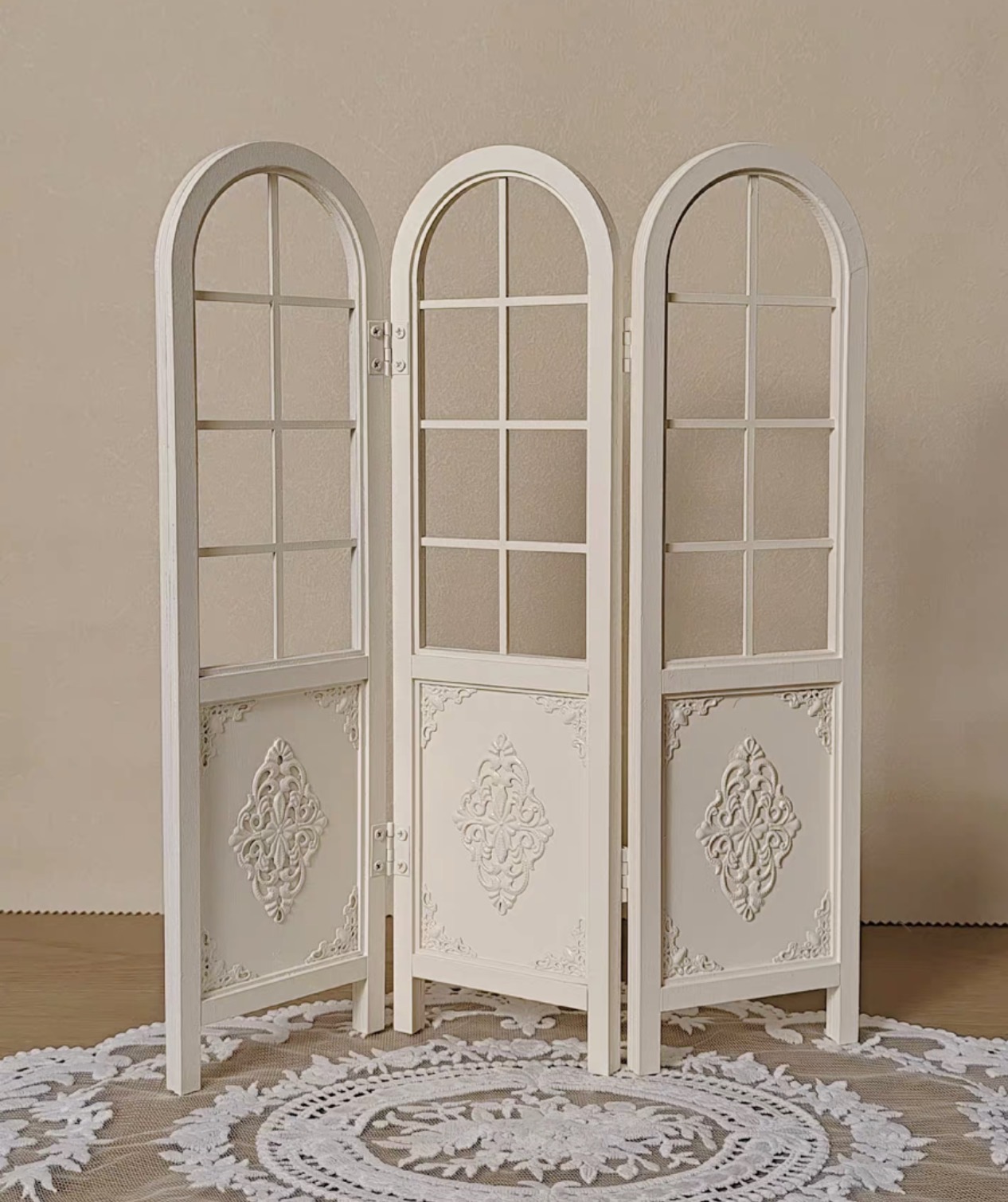 Rustic Miniature Room Divider  – Vintage Toy Collector recenzja i cena