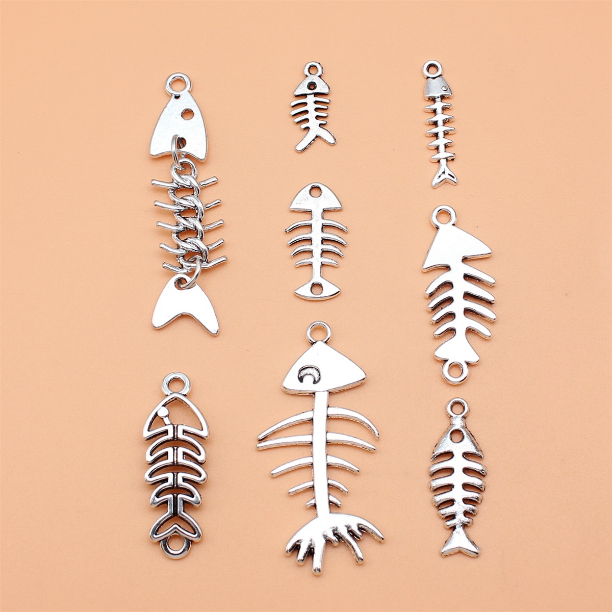 8pcs Antique Silver Color Fish – Vintage Collectible Jewelry recenzja i cena