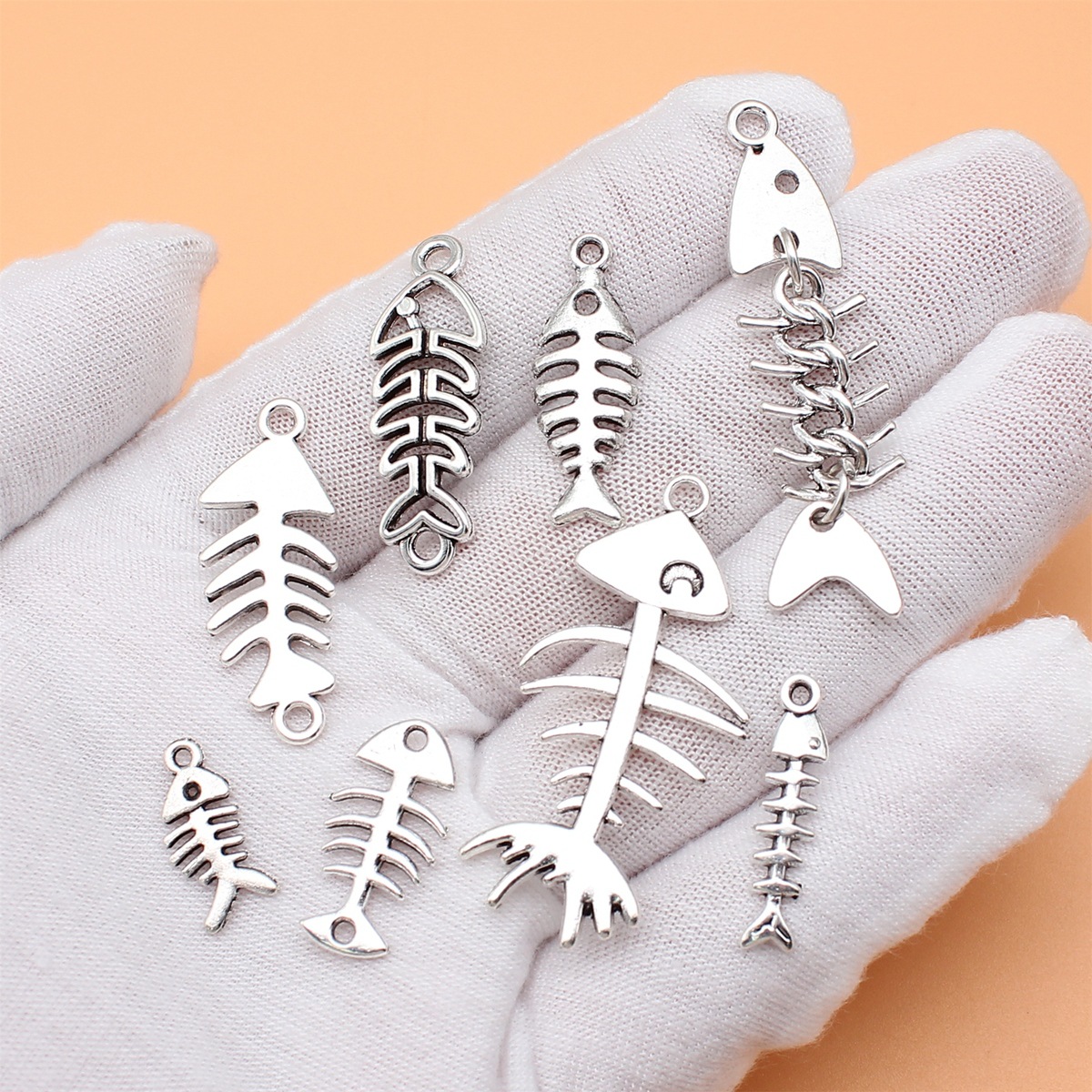 8pcs Antique Silver Color Fish – Vintage Collectible Jewelry recenzja i cena