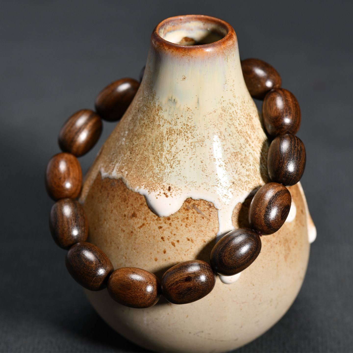 Vintage Ebony Wood Barrel Bead – Vintage Collectible Jewelry recenzja i cena